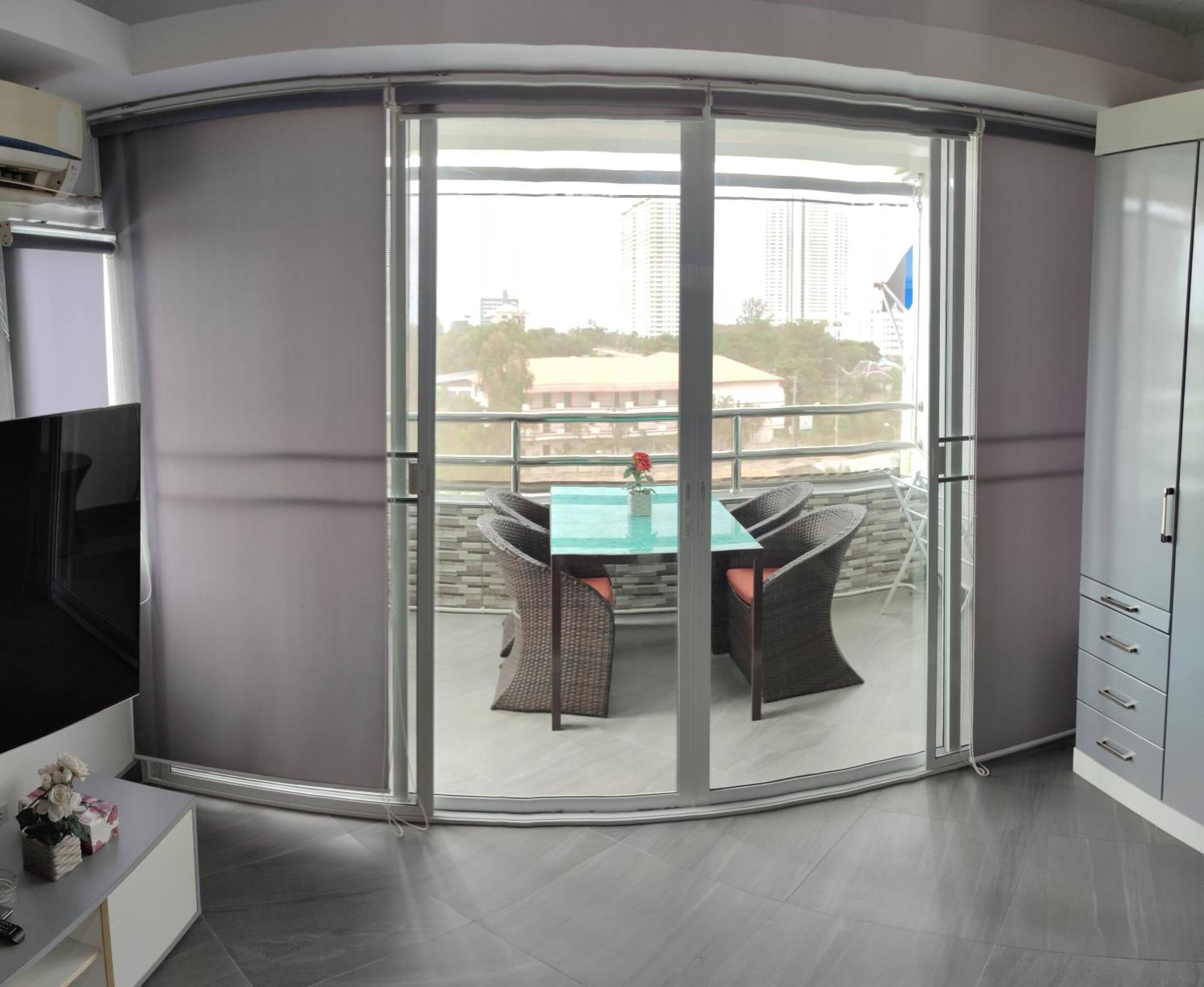 Villa Germania Jomtien Habitación foto