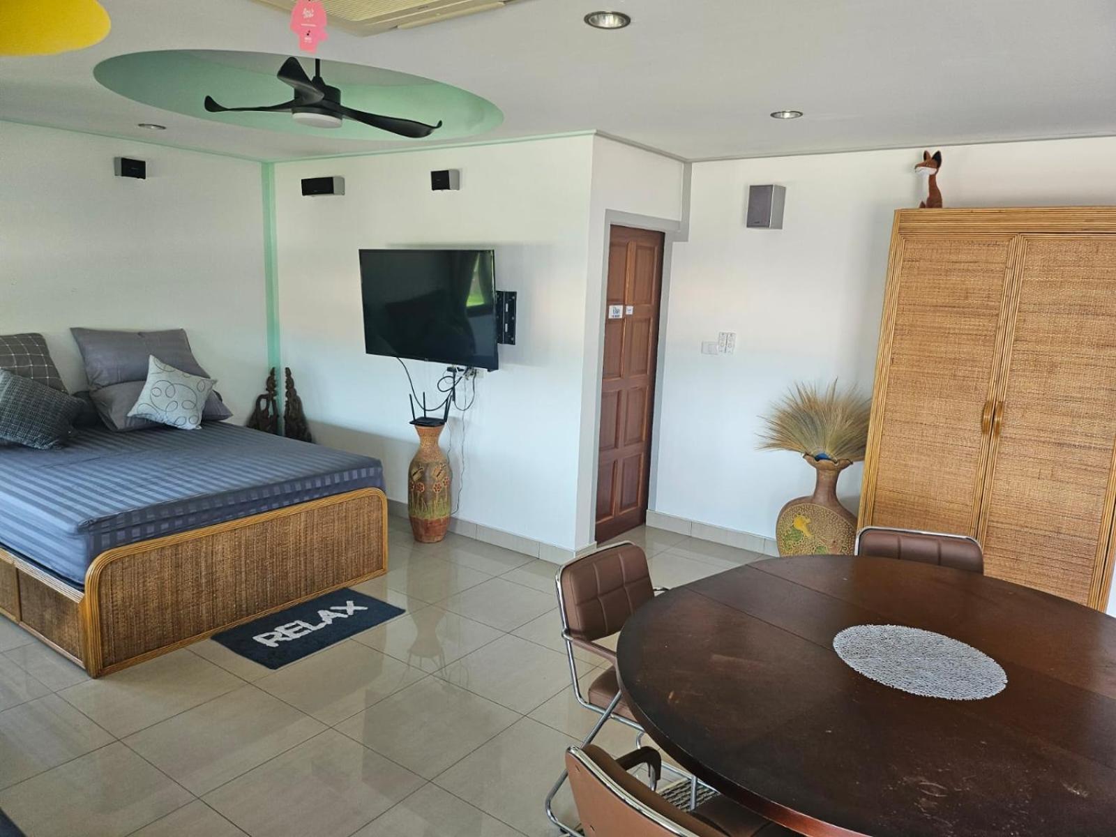 Villa Germania Jomtien Exterior foto